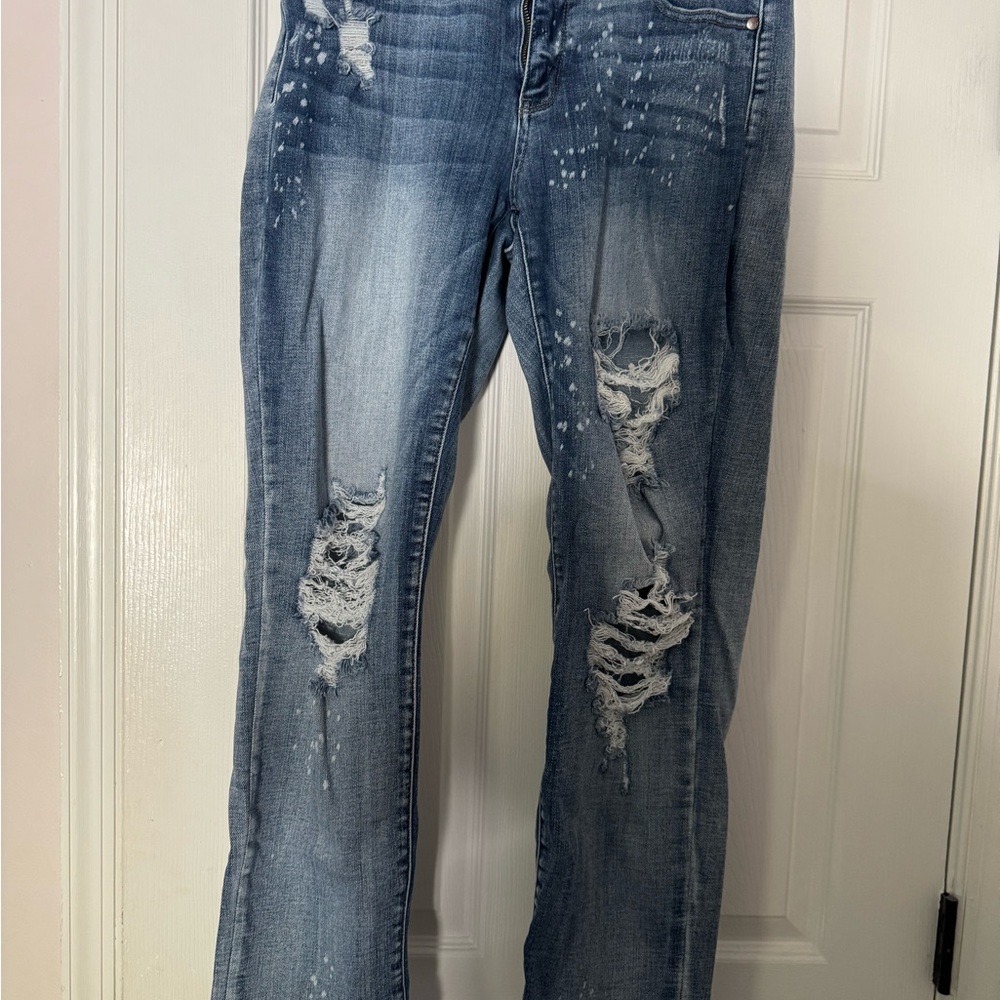 Judy Blue Bleach Splash Distressed Blue Jeans